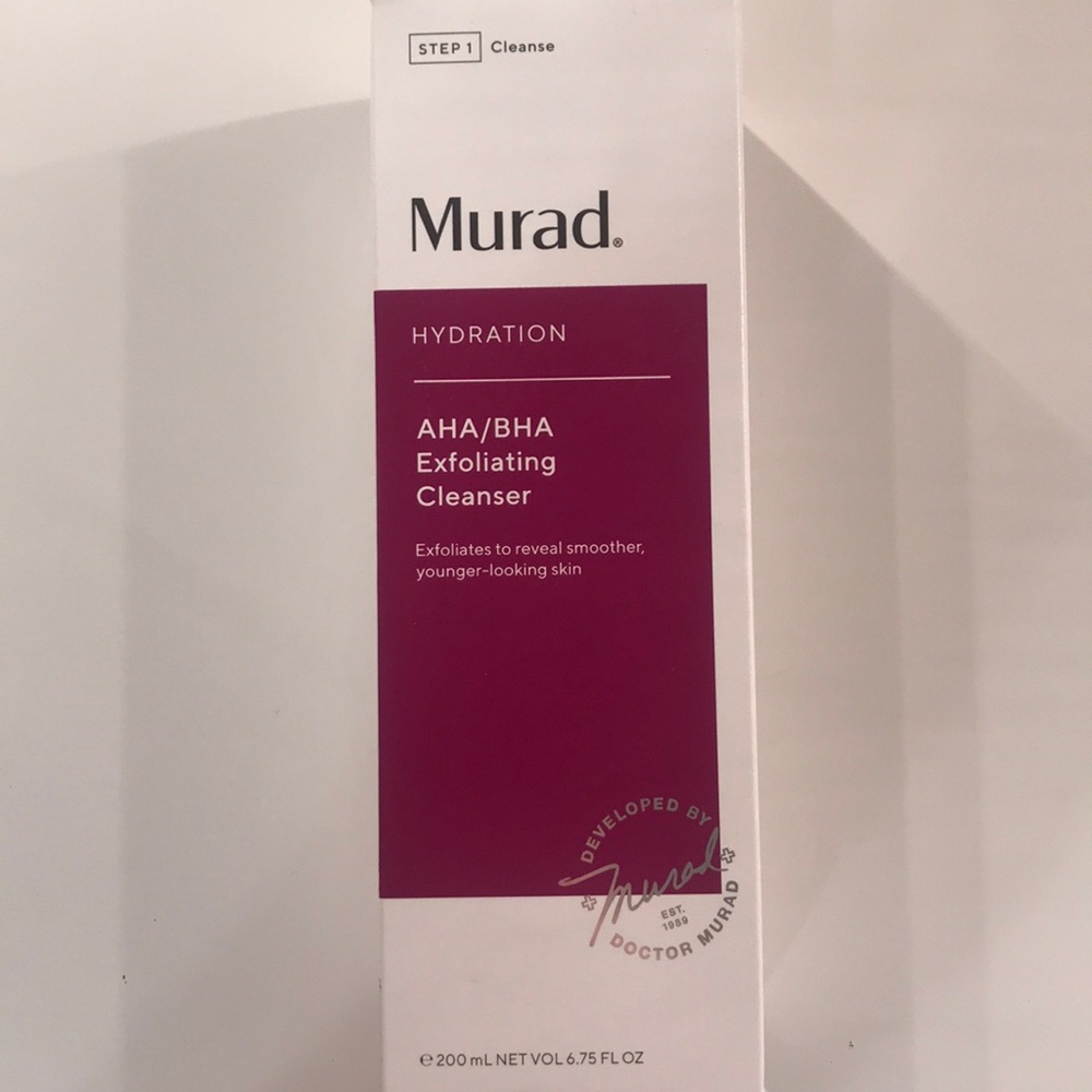 *NEW* Murad hydration Exfoliating Cleanser